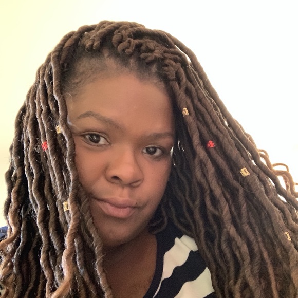 Meet the Posher Other - Meet your Posher, Dr. sandra